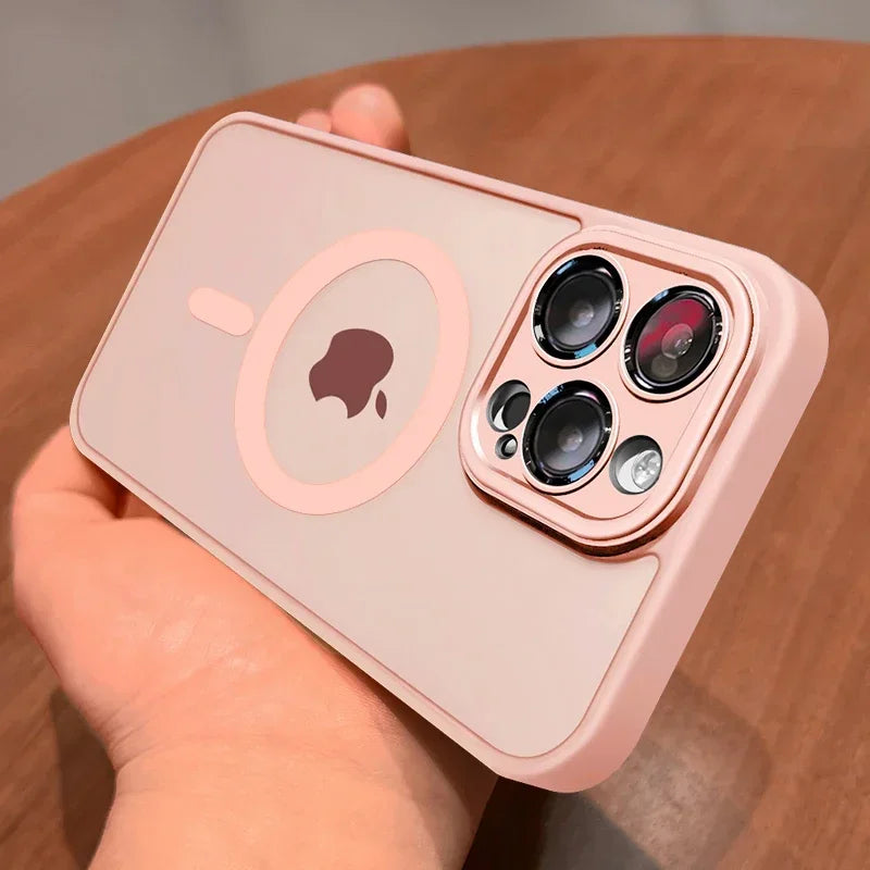 Magnetic case
