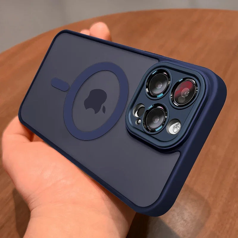 Magnetic case