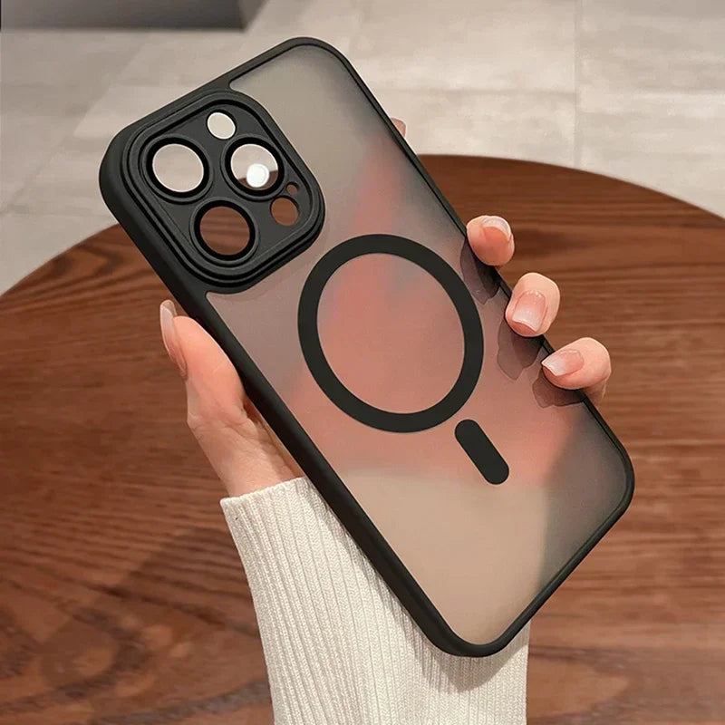 Magnetic case