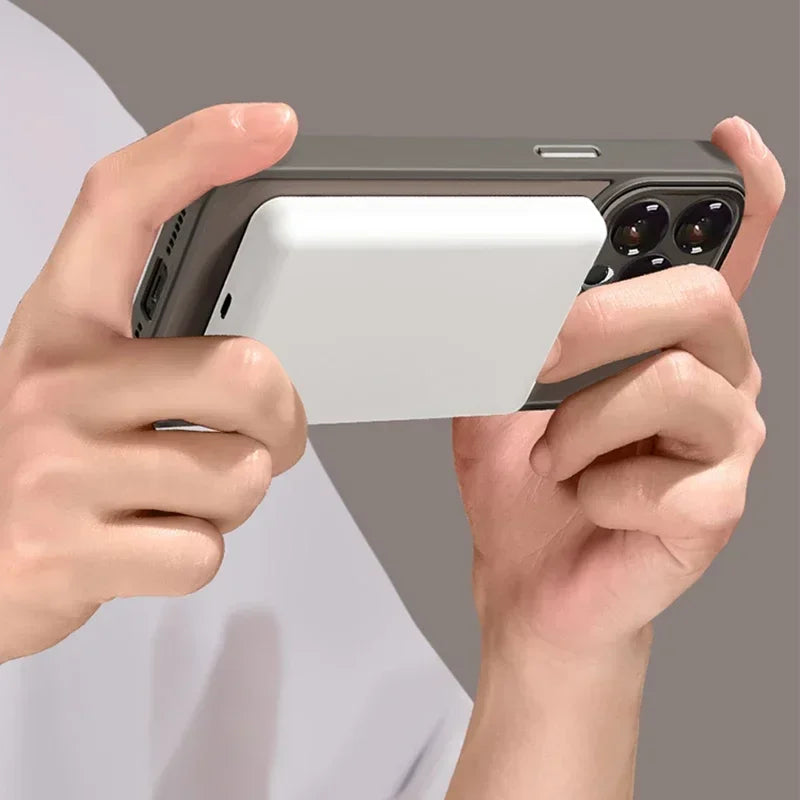 Magnetic case