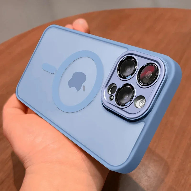 Magnetic case
